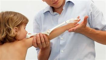 كيف تحمى عظام طفلك منذ الصغر؟