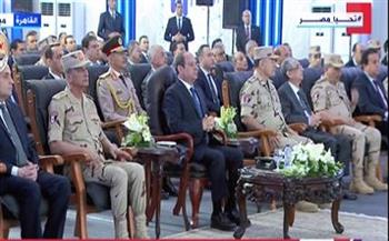 الرئيس السيسي يشاهد الفيلم التسجيلي «مصر الرقمية» 