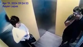 رشّت معاقًا بالماء المغلي في المصعد.. حكم رادع على ماليزية قاسية القلب (فيديو)