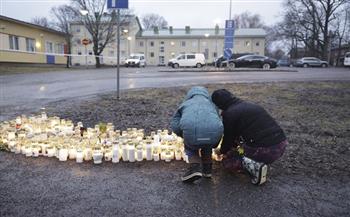 فنلندا تنكس الأعلام بعد حادث إطلاق النار في مدرسة  