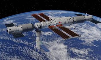 «شنتشو-17» تبدأ رحلة العودة إلى الصين بعد انفصالها عن مجموعة محطة الفضاء