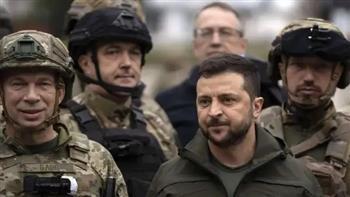 تزايد عدم الثقة بزيلينسكي وسيرسكي داخل الجيش الأوكراني