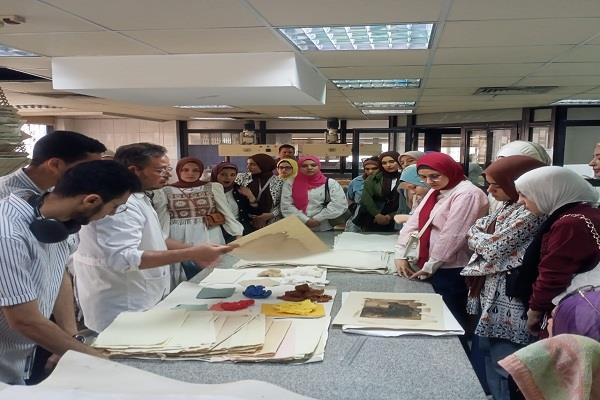 طلاب «آثار دمياط» في زيارة لدار الكتب والوثائق القومية
