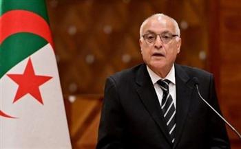 وزيرا خارجية الجزائر وفلسطين يبحثان تطورات الأوضاع في الأراضي المُحتلة