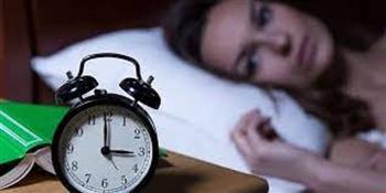 لو عندك أرق.. إليكِ 7 نصائح للتخلص من صعوبات النوم