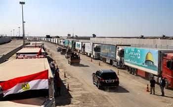 مراسل إكسترا نيوز: 81 شاحنة مساعدات عبرت معبر رفح اليوم لغزة