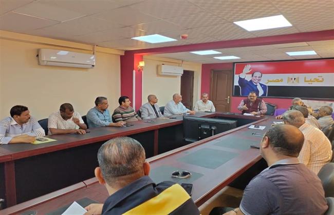 رئيس مدينة سفاجا يعقد اجتماعا لتنفيذ مشروع التدريب العملي المشترك