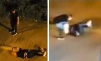 جريمة بشعة.. تركي يطعن زوجته في وسط الشارع بشكل مروع (فيديو)