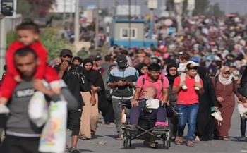 «أونروا»: 300 ألف فلسطيني نزحوا من شرق رفح الفلسطينية نحو منطقة المواصى