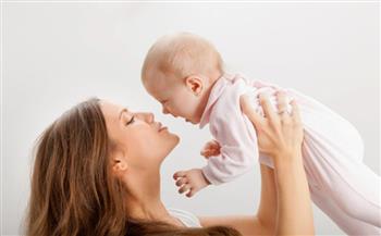 تأثير هرمون الحب على مشاعر الأم خلال الرضاعة