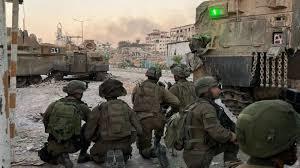 فصائل المقاومة: دمرنا ناقلة جند إسرائيلية شرق رفح الفلسطينية