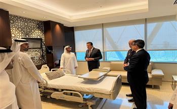 وزير الصحة يزور مستشفى «كليفلاند كلينك أبوظبي» 