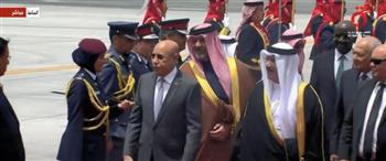 توافد القادة والزعماء العرب للمشاركة في القمة العربية الـ33 بالمنامة