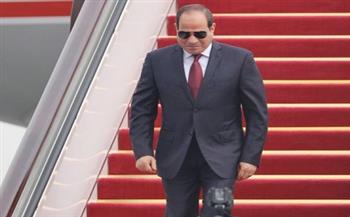 الرئيس السيسي يصل العاصمة البحرينية للمشاركة في القمة العربية الـ 33 (فيديو)