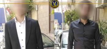 كشف ملابسات واقعة استعراض قائدي سيارتين بالألعاب النارية في مصر الجديدة| فيديو 