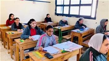 «تعليم الشرقية»: 142 ألف طالب بالشهادة الإعدادية أدوا امتحان اللغة العربية والتربية الدينية