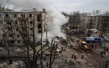 أوكرانيا: إصابة 14 شخصا في هجوم بصاروخ باليستي روسي على أوديسا