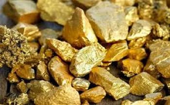 ضبط 4 أشخاص لقيامهم بتجميع الذهب الخام في أسوان