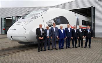 رحلة نحو شبكة نقل متطورة.. كامل الوزير يتفقد مركز اختبارات القطار السريع بألمانيا