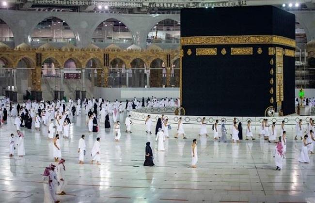 السعودية: إيقاف تصاريح العمرة ومنع دخول مكة لحاملي تأشيرات الزيارة إيذانا ببدء موسم الحج