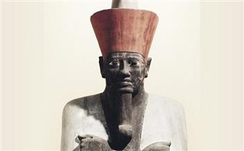 حكايات قطع أثرية من متاحفنا.. تمثال الملك منتوحتب الثاني