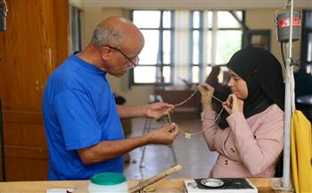 «القومي للمرأة» يختتم فعاليات التدريب على مبادئ حرفة صناعة الحُلي بالمنيا