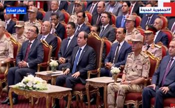 الرئيس السيسي يشهد افتتاح موسم حصاد القمح لـ 500 ألف فدان عبر الفيديو الكونفرانس