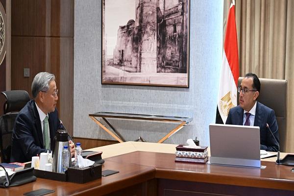 رئيس الوزراء يستقبل سفير جمهورية كوريا بالقاهرة