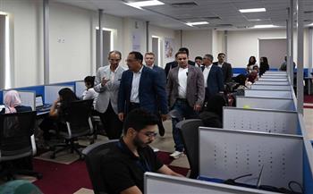 رئيس الوزراء يتفقد المنطقة التكنولوجية بمدينة برج العرب الجديدة