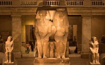 حكايات قطع أثرية من متاحفنا.. تمثالان للملك أمنحتب الثالث والملكة تي