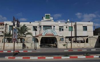 إقامة عدد من الخيام أمام المستشفى الكويتي التخصصي في رفح الفلسطينية