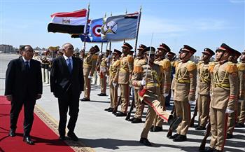رئيس الوزراء الأردني يزور مصر لترؤس أعمال الدورة الـ 32 للجنة المشتركة