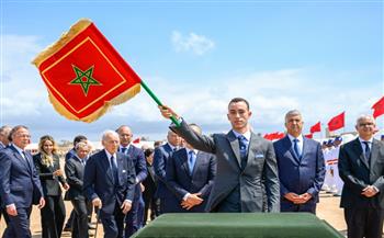 ولي العهد المغربي يعطي انطلاقة تنفيذ أكبر محطة تحلية مياه البحر في إفريقيا