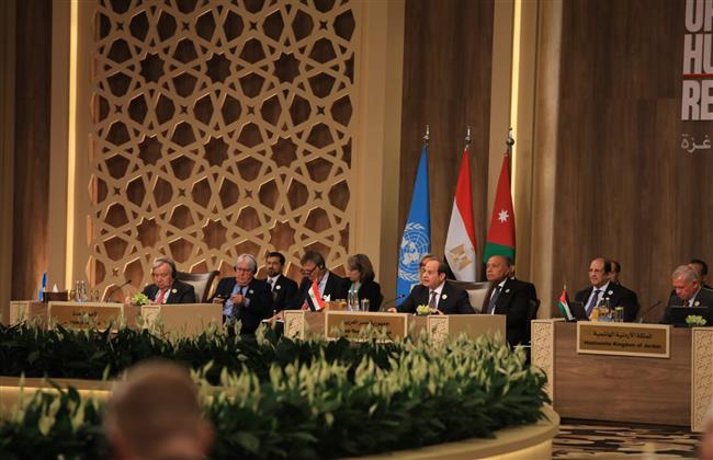 الرئيس السيسي يدعو دول العالم للاعتراف بالدولة الفلسطينية