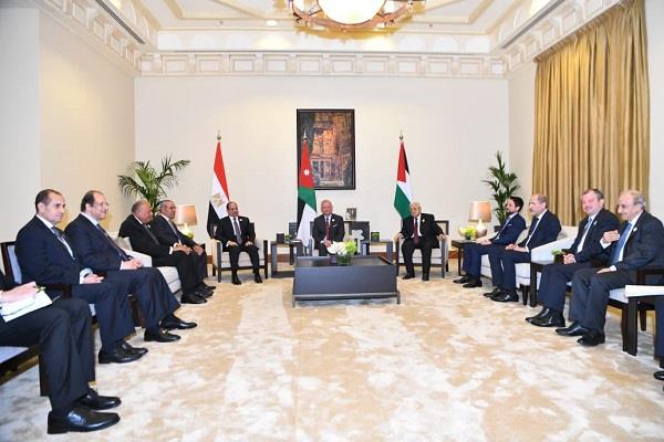 الرئيس السيسي يشارك في قمة ثلاثية بين مصر والأردن وفلسطين