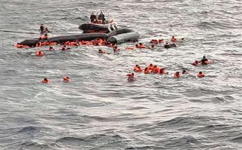 مصرع 49 مهاجرًا وفقدان 140 بسبب غرق قارب قبالة ساحل اليمن
