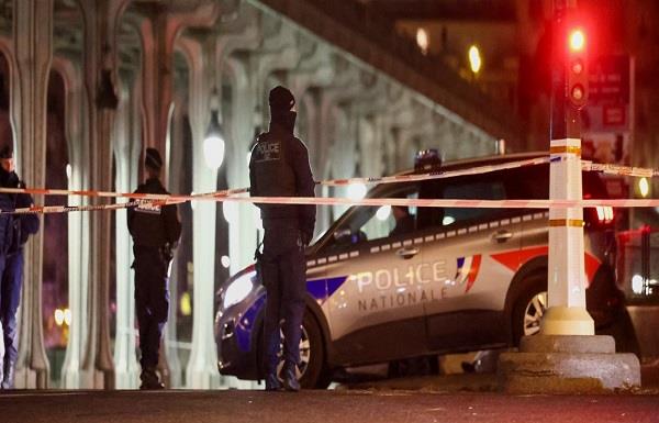 الشرطة الألمانية: مقتل شخصين وإصابة 3 آخرين في هجوم طعن شرق البلاد