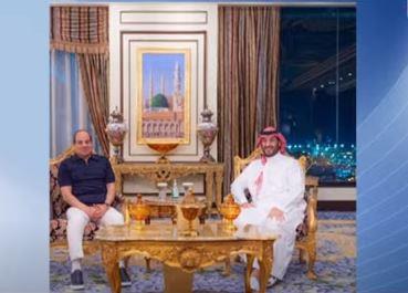 لقاء أخوي بين الرئيس السيسي وولي العهد السعودي محمد بن سلمان في مشعر منى