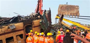 مصرع وإصابة 30 شخصا جراء تصادم قطارين في الهند