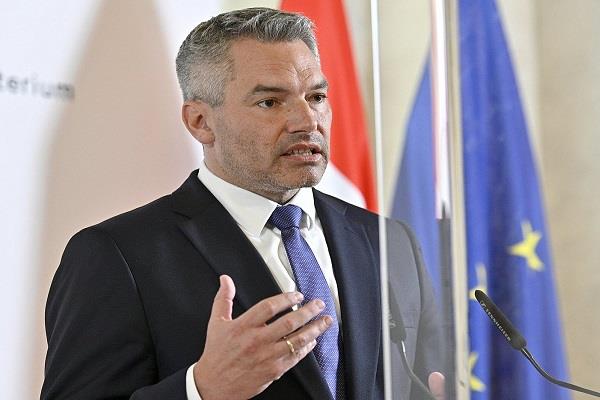 مستشار النمسا: الائتلاف الحكومي مستمر حتى الانتخابات البرلمانية المقبلة 
