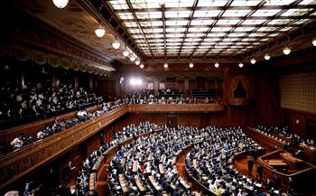 البرلمان الياباني يسن قانونا لإصلاح قواعد التمويل السياسي وسط اعتراضات الأحزاب المعارضة