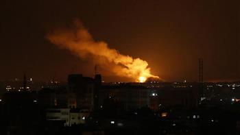 إعلام فلسطيني: الفصائل تقصف غرف قيادة وسيطرة جيش الاحتلال في محور نتساريم جنوب غزة