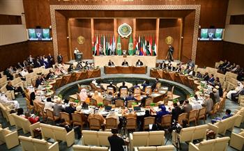 البرلمان العربي يستنكر محاولة الاحتلال الإسرائيلي تصنيف «الأونروا» كمنظمة إرهابية