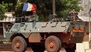 فرنسا تعتزم سحب قواتها العسكرية من 4 دول إفريقية بحلول 2025