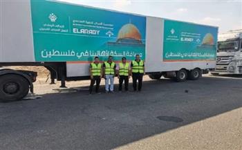  دخول 33 شاحنة مساعدات غذائية إلى غزة عبر كرم أبو سالم
