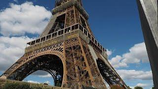 فرنسا تحقق في واقعة العثور على 5 توابيت أمام برج إيفل