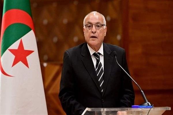 وزير خارجية الجزائر يبحث مع نظيره الكوري تطورات عدوان إسرائيل على غزة