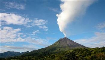 إندونيسيا: ثوران بركان جبل "إيبو" مرتين في نفس اليوم