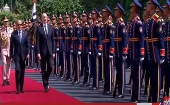 الرئيس السيسي يستقبل الرئيس الأذربيجاني في قصر الاتحادية (فيديو)