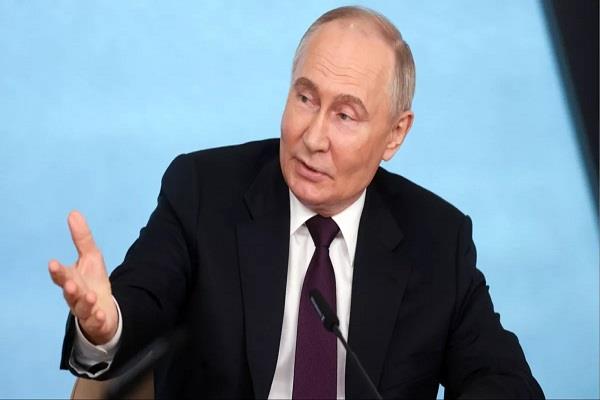 بوتين يخترق الحصار الغربي بمؤتمر سان بطرسبورج
